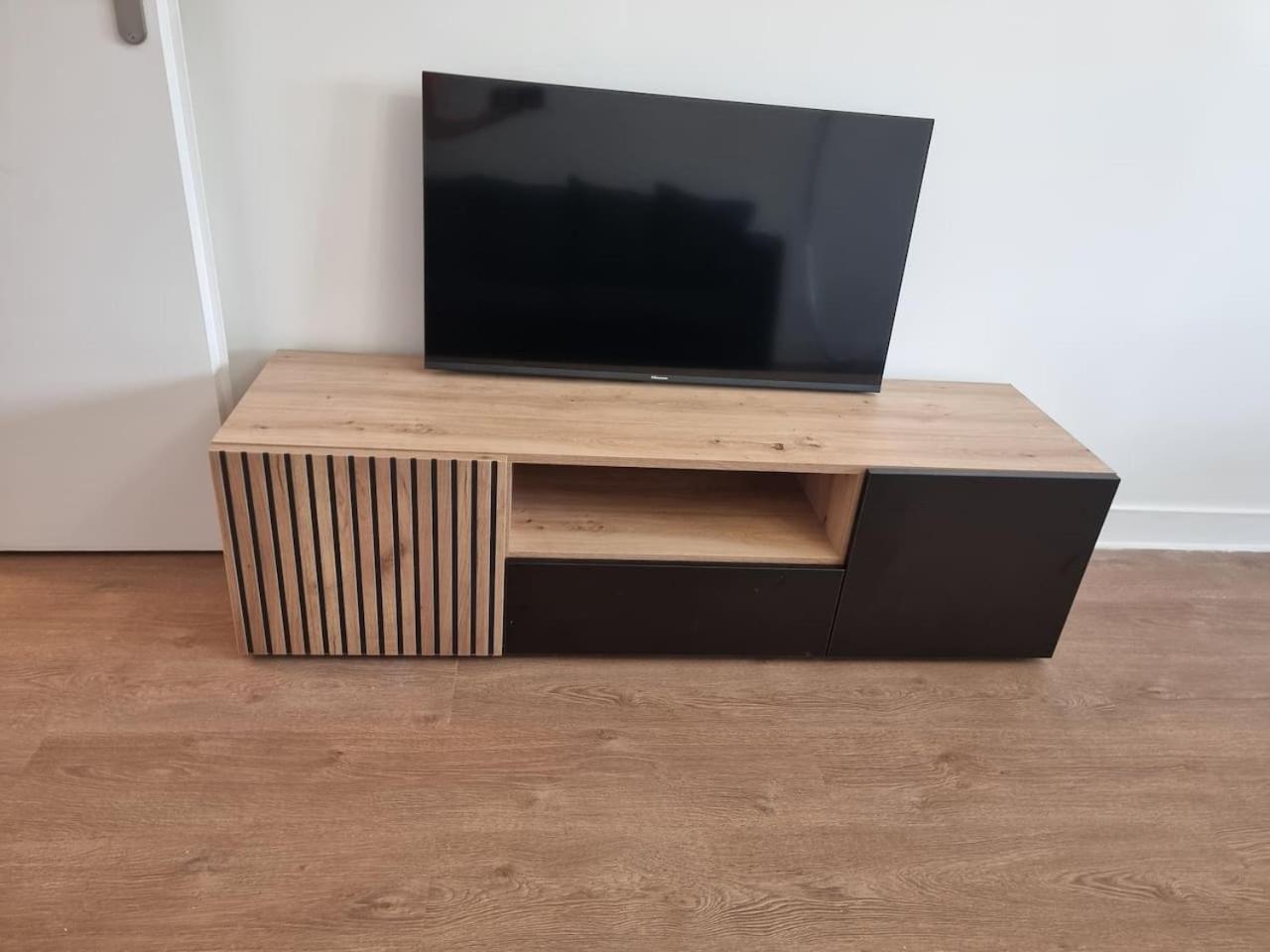 Grand Appartement 3 Chambres Disney - Paris - 82M2 Neuilly-sur-Marne Eksteriør billede