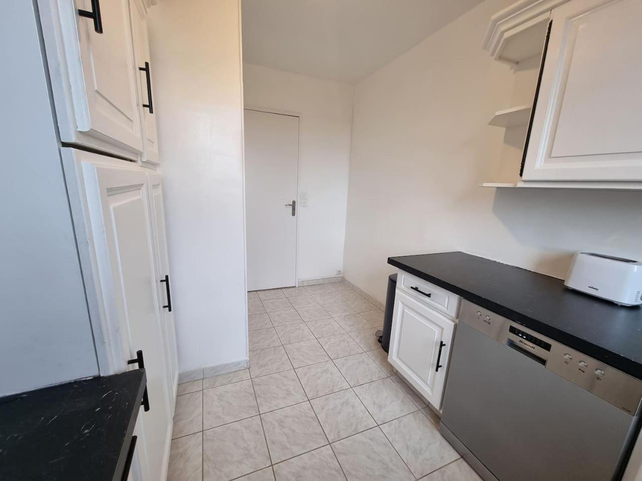 Grand Appartement 3 Chambres Disney - Paris - 82M2 Neuilly-sur-Marne Eksteriør billede