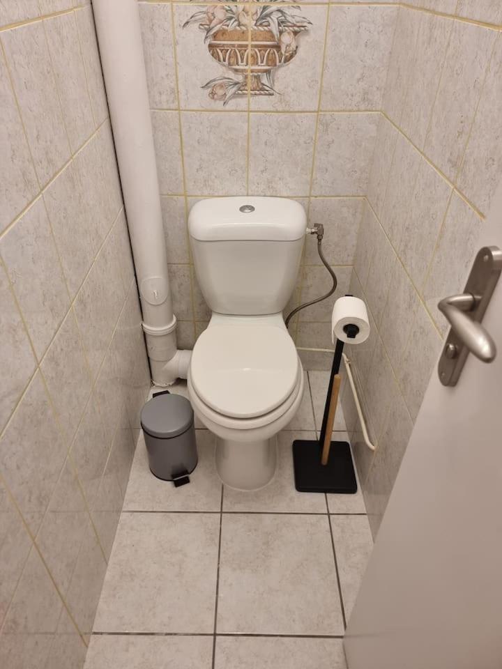 Grand Appartement 3 Chambres Disney - Paris - 82M2 Neuilly-sur-Marne Eksteriør billede